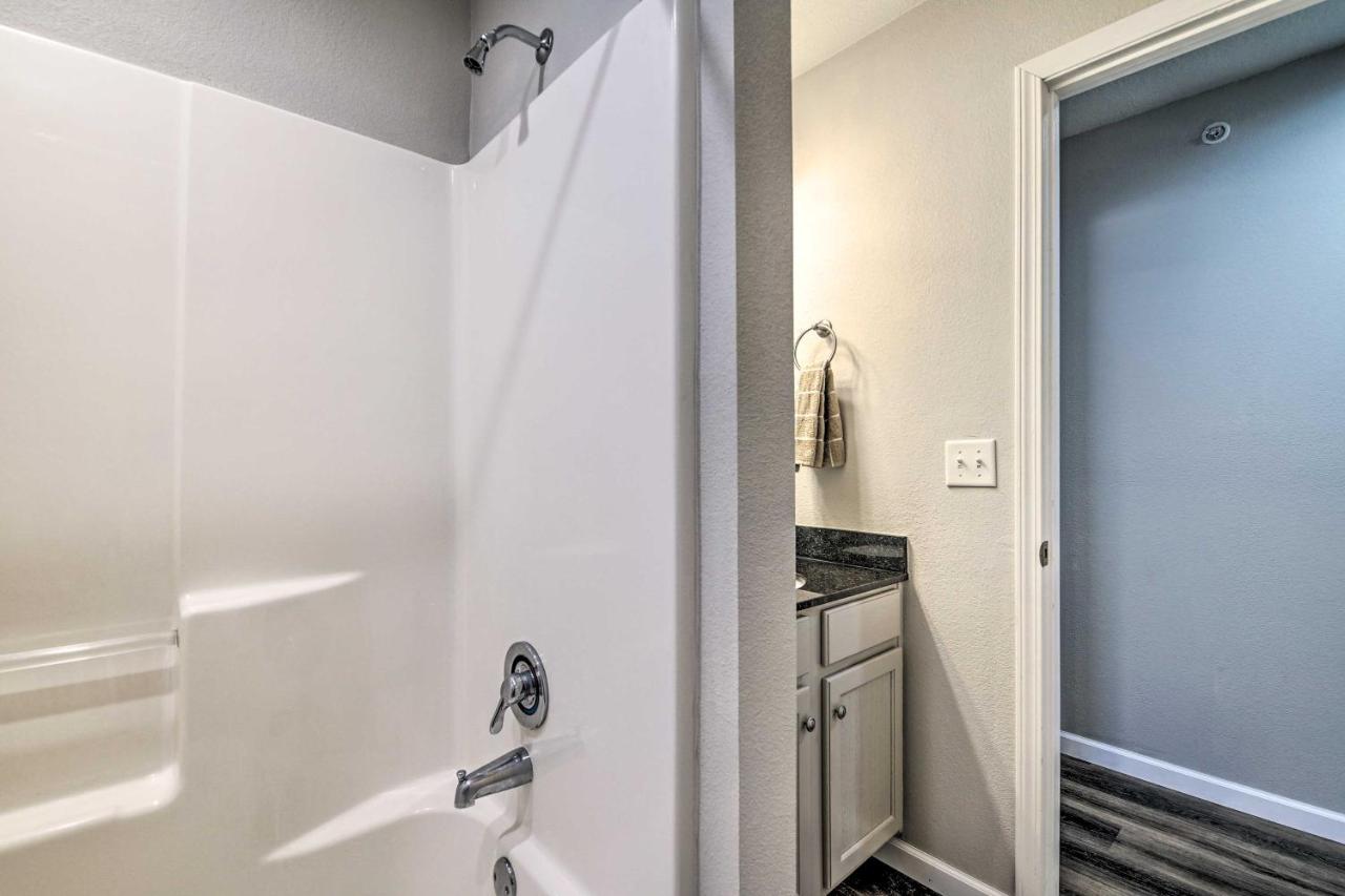 Pet-Friendly Branson Condo With Shared Pool! Dış mekan fotoğraf